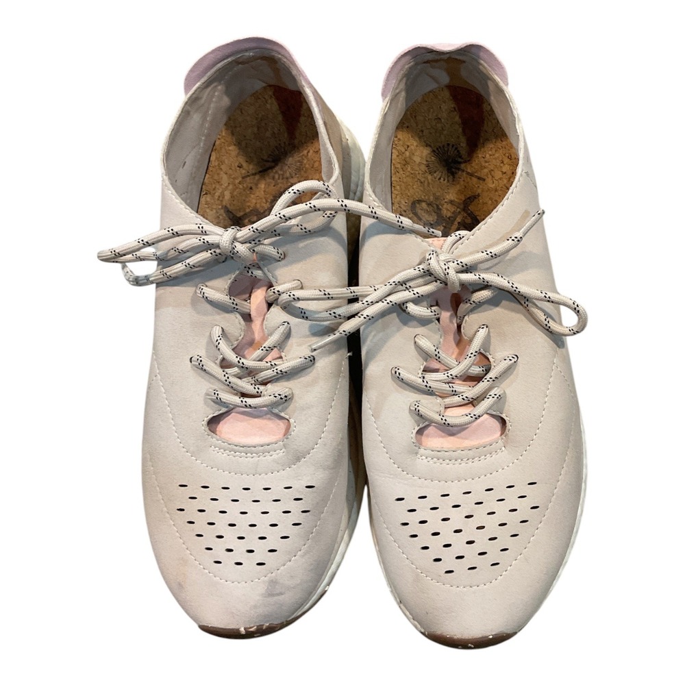 OTBT Free Spirit Sneakers Womens 10M Dove Gray Sand Pink Athleisure Shoes